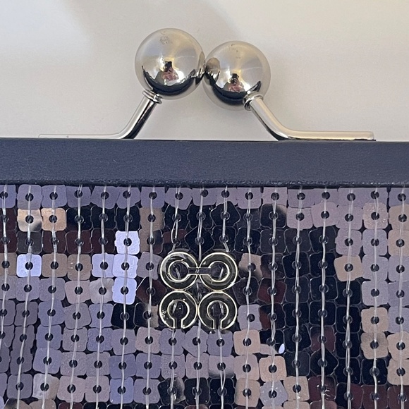 COACH sequin clutch. Grey/graphite - Picture 9 of 9